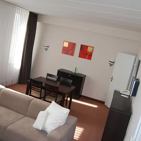 Hotel City Partner Amadeo 3*